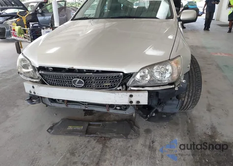 2004 Lexus Is 300 z USA, uszkodzony, nr VIN JTHBD192440082889